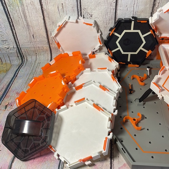 Large Hex Bug Collection - Picture 4 of 10